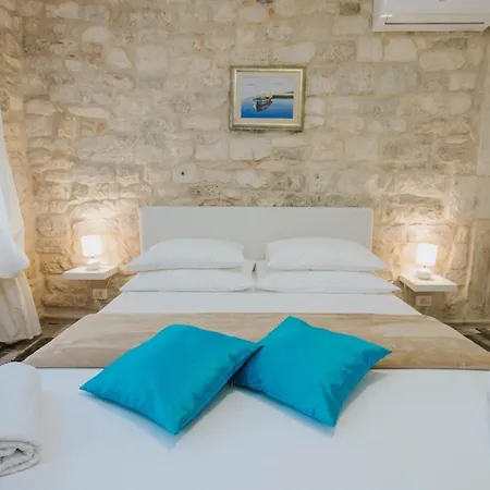 Toma Apartment Trogir