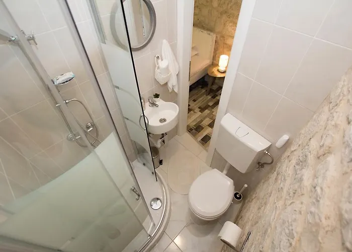 Toma * Τρογκίρ