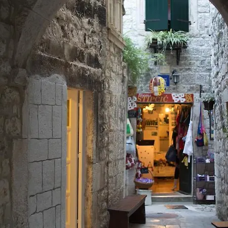 Toma Appartement Trogir