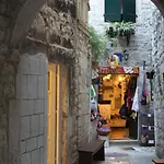 Toma Apartment Trogir