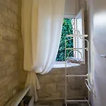 Toma Apartment *