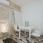 Toma Apartment Trogir