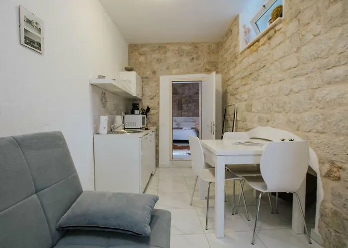 Toma Apartamento Trogir